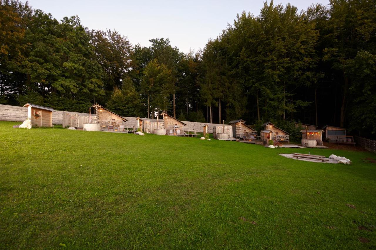 Alp Glamping Village Radovljica Exterior photo